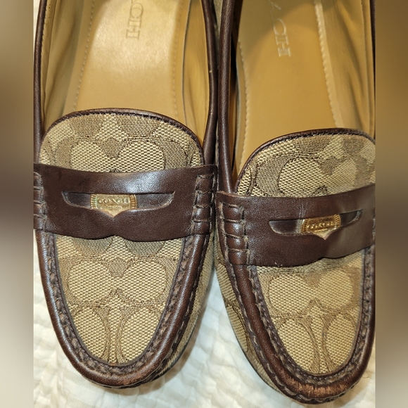 Authentic Coach Q8786 Penny Loafers Classic Pattern Women's Size 8B - Picture 8 of 12